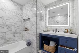 2021 E Sergeant St, Philadelphia, PA 19125 - Photo 16