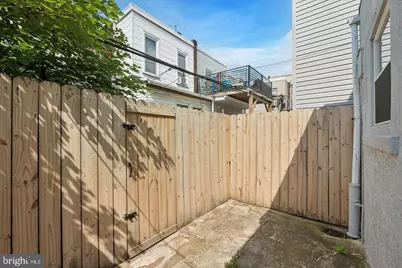 2215 Watkins Street, Philadelphia, PA 19145 - Photo 12