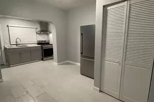 1515 W Pike St, Philadelphia, PA 19140 - Photo 12