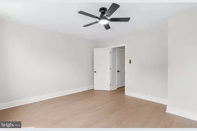 35 E Collom Street, Philadelphia, PA 19144 - Photo 20