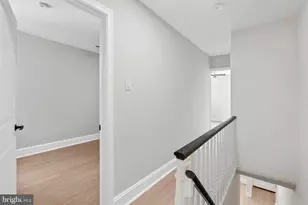 35 E Collom St, Philadelphia, PA 19144 - Photo 12