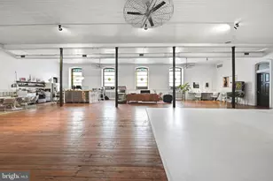 1345 E Susquehanna Ave, Philadelphia, PA 19125 - Photo 12