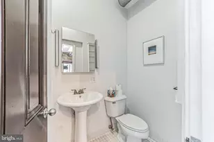 1345 E Susquehanna Ave, Philadelphia, PA 19125 - Photo 20