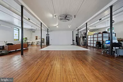 1345 E Susquehanna Avenue, Philadelphia, PA 19125 - Photo 4