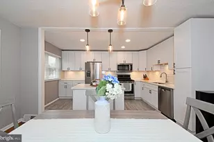 12457 Sweet Briar Rd, Philadelphia, PA 19154 - Photo 14