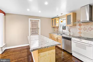 8109 Bradford St, Philadelphia, PA 19152 - Photo 4