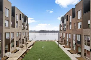 3208 Parkview Walk, Philadelphia, PA 19125 - Photo 4