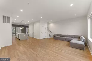 3208 Parkview Walk, Philadelphia, PA 19125 - Photo 14