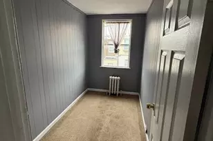 2435 S Milan St, Philadelphia, PA 19153 - Photo 6