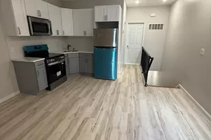 1856 W Hunting Park Ave, Philadelphia, PA 19140 - Photo 8