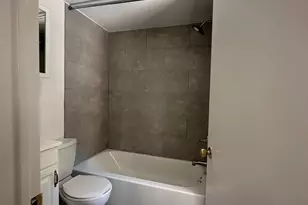 1220 Pine St, Philadelphia, PA 19107 - Photo 6