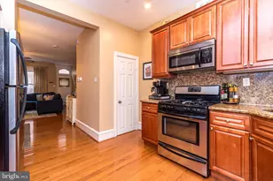 2538 S Bancroft St, Philadelphia, PA 19145 - Photo 16