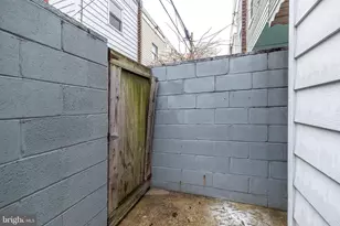 2538 S Bancroft St, Philadelphia, PA 19145 - Photo 34