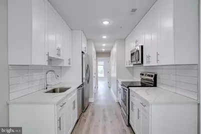 2019 N College Avenue, Philadelphia, PA 19121 - Photo 2