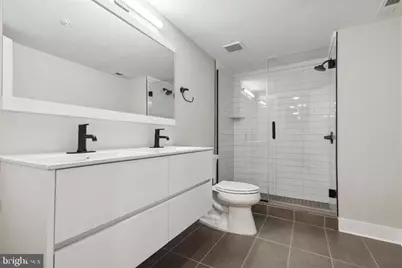 2019 N College Avenue, Philadelphia, PA 19121 - Photo 18