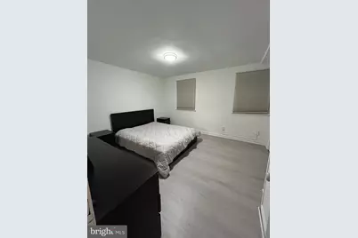 5822 Oakland Street, Philadelphia, PA 19149 - Photo 2