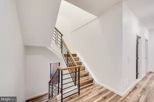 111 W Sharpnack St, Philadelphia, PA 19119 - Photo 16