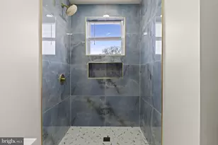 1001 Arrott St, Philadelphia, PA 19124 - Photo 22