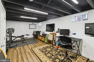 359 Lemonte St, Philadelphia, PA 19128 - Photo 32