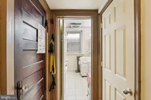 1003 S 46th St, Philadelphia, PA 19143 - Photo 24