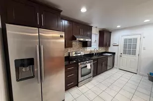 7338 Revere St, Philadelphia, PA 19152 - Photo 10