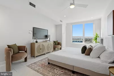 717 S Chris Columbus Boulevard #802, Philadelphia, PA 19147 - Photo 14