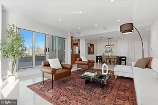 717 S Chris Columbus Blvd, Philadelphia, PA 19147 - Photo 2