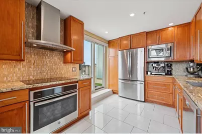 717 S Chris Columbus Boulevard #802, Philadelphia, PA 19147 - Photo 12