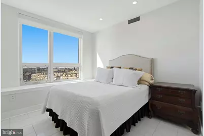 717 S Chris Columbus Boulevard #802, Philadelphia, PA 19147 - Photo 20