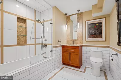 717 S Chris Columbus Boulevard #802, Philadelphia, PA 19147 - Photo 24