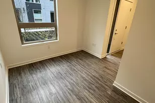 3011 Evergreen Walk, Philadelphia, PA 19125 - Photo 8