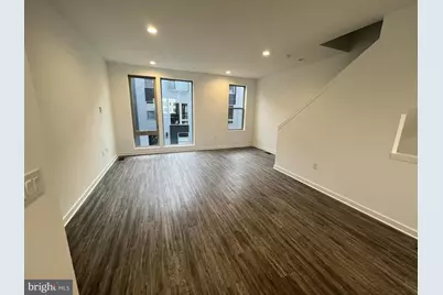 3011 Evergreen Walk, Philadelphia, PA 19125 - Photo 16