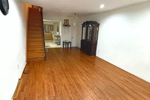 2636 S Alder St, Philadelphia, PA 19148 - Photo 2