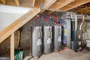 305 N 41st St, Philadelphia, PA 19104 - Photo 18