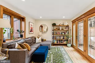 2210R Naudain St, Philadelphia, PA 19146 - Photo 8