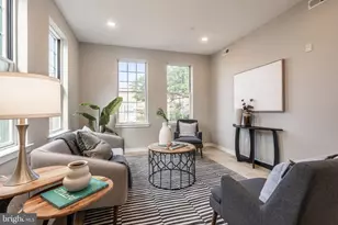 713 S Mildred St, Philadelphia, PA 19147 - Photo 2