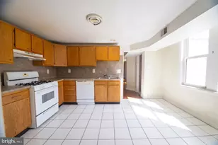 824 S 12th St, Philadelphia, PA 19147 - Photo 4