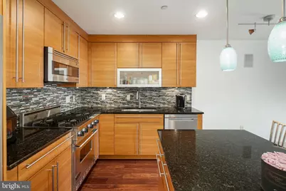 20 Letitia Street #4F, Philadelphia, PA 19106 - Photo 16