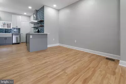 726 Mountain Street, Philadelphia, PA 19148 - Photo 6