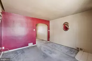 4245 Glendale St, Philadelphia, PA 19124 - Photo 6