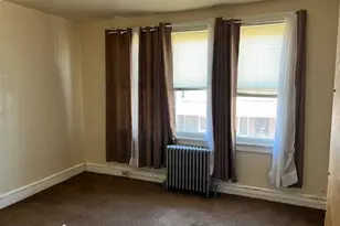 2081 Anchor St, Philadelphia, PA 19124 - Photo 8