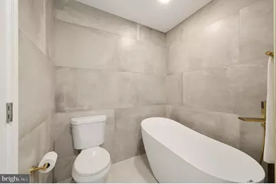 1011 Emily Street, Philadelphia, PA 19148 - Photo 28