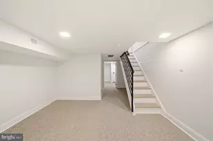 1011 Emily St, Philadelphia, PA 19148 - Photo 18