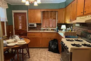 3624 Almond St, Philadelphia, PA 19134 - Photo 10