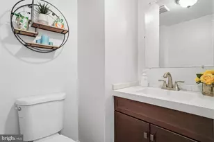 8605 Alicia St, Philadelphia, PA 19115 - Photo 12