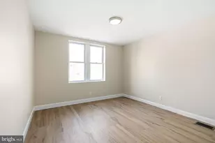 7705 Pickering Ave, Philadelphia, PA 19150 - Photo 18