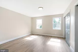 7705 Pickering Ave, Philadelphia, PA 19150 - Photo 10