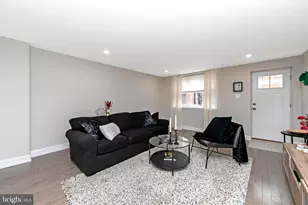 1710 S 4th St, Philadelphia, PA 19148 - Photo 4