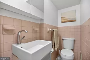 928 Annin St, Philadelphia, PA 19147 - Photo 8