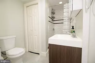 1915 N Darien St, Philadelphia, PA 19122 - Photo 8